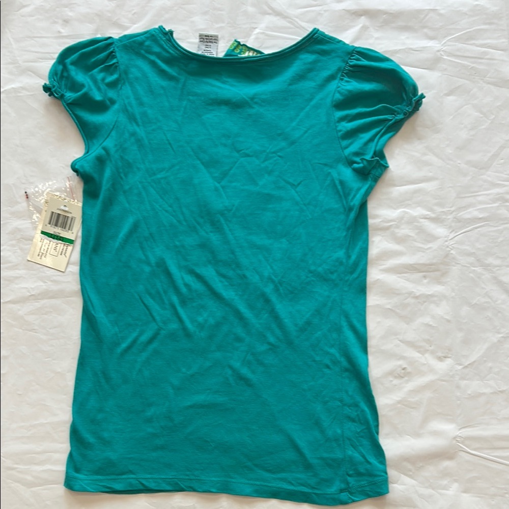 NWT.. Guess Green and Red Short Sleeve Tee with Graphic Design - Picture 5 of 9